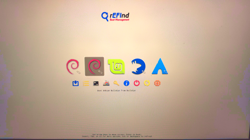 rEFInd home screen Écran de boot